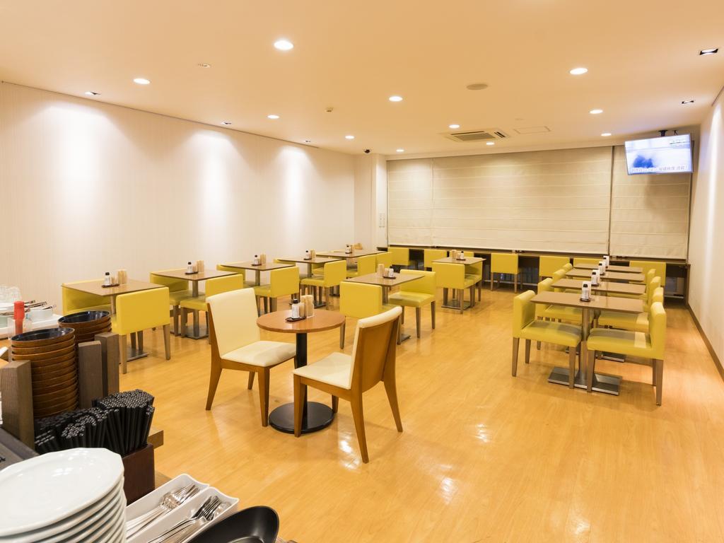 Dormy Inn Umeda Higashi Natural Hot Spring Osaka Buitenkant foto