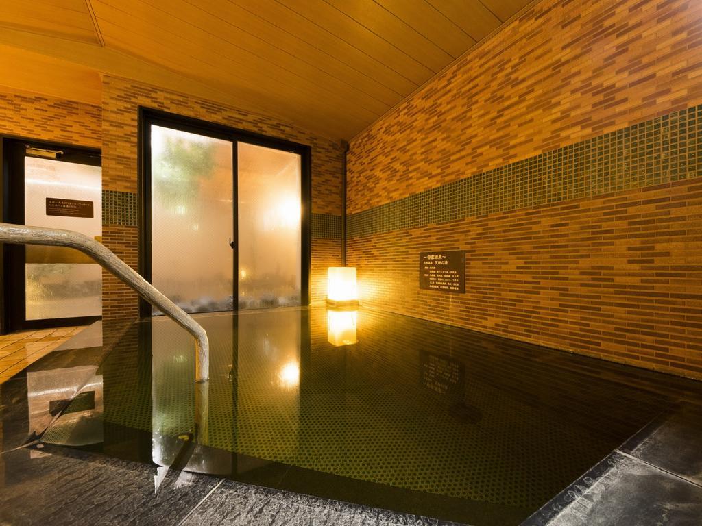 Dormy Inn Umeda Higashi Natural Hot Spring Osaka Buitenkant foto